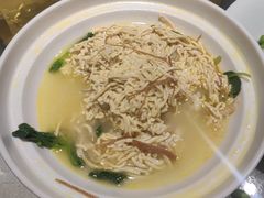 -金枝玉叶上海人家食府(三里河店)