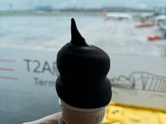 -DQ·蛋糕·冰淇淋(江北机场T2A店)