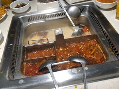 -海底捞火锅鲜切牛肉主题店(长寿路店)