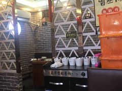 大堂-曹丞相·地锅鸡·地锅鱼(武林店)