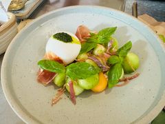 普利亚布拉塔芝士蜜瓜沙拉-O'mills Sourdough Bakery&Bistro(永嘉路店)