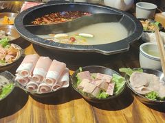 -烂摊摊火锅集市(长安总店)