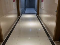 -成都利兹影音酒店(世纪城新国际会展中心店)