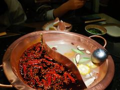 -山城鼎重庆老火锅(西安钟楼店)