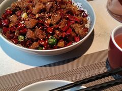 -湘西小馆(滨河路店)