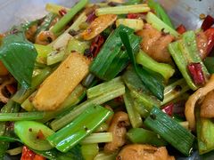 -天天沸腾(东港路店)