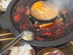 -黄潇洒老火锅(九眼桥宏济巷店)