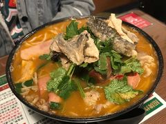 鱼皮-肥汁米蘭香港米线(宁波路总店)