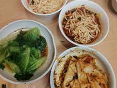 -大师兄·西北小馆(北站缤果空间店)