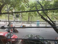 -潮镇老尾牛杂(环城西路店)