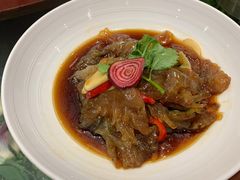 -侬佳蒸菜馆(听潮店)