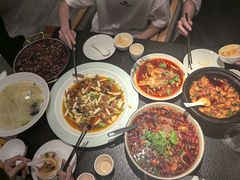 -万重锦·人文川菜馆(骡马市店)