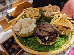 -慢丽江·云南野生菌土鸡锅(付家庄店)