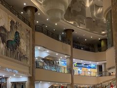 -深圳君逸国际酒店(龙岗横岗塘坑地铁站店)