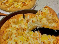 -必胜客(WOW中心城店)