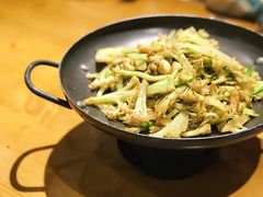 -老板很二(吉大店)