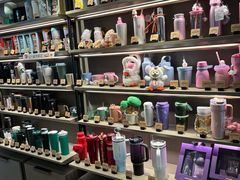 -星巴克臻选(上海今潮8弄店)