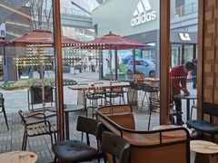 -Tims天好咖啡·贝果(雁展路万象天地店)
