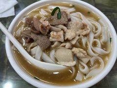 -燊意布拉肠云吞面(中山四路店)