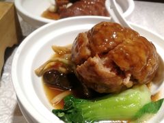 招牌红烧狮子头-浙江大厦西湖公馆餐厅(黄花岗地铁站店)