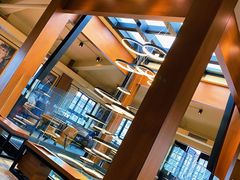 靠窗位-星巴克臻选(成都宽窄巷子店)