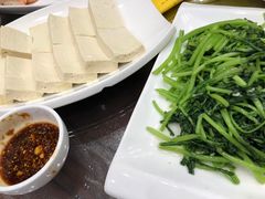 -洁神饭庄·海鲜·青岛菜·30年老字号(五四广场店)