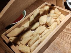 -弄堂里·寻味杭州(湖滨银泰in77C区店)