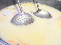 -陈大锅·岳阳鱼馆·地道岳阳菜(美食街店)