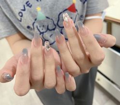 -IDO美甲美睫