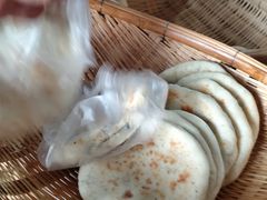 -眼镜粑粑
