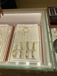 -中国黄金(福佳新天地店)