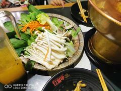 -红钳侠小龙虾·烧烤(中赢康康谷店)