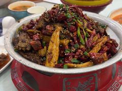 -大鸭梨烤鸭店(金顶街店)