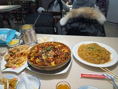-老码头黑皮肘子锅包肉(赣水路店)