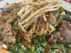 -方铲铲·成都板凳面(滨江银泰店)