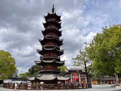 -龙华寺