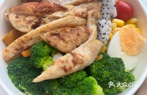 Roasted Pumpkin Chicken Salad