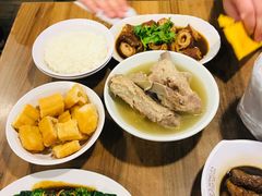-松發肉骨茶(牛车水店)