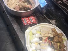 -黄泥岗·地道湖北菜(奥特莱斯店)