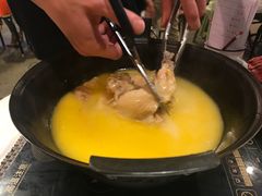 -鲜入围煮花胶鸡海鲜火锅