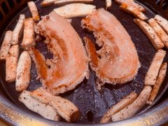 -蚂蚁洞·烤肉大营地(上海静安大悦城店)