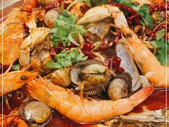 -老东镇啤酒屋海鲜加工·蒸汽海鲜·海鲜烧烤(台东店)