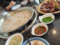 -老来福·非遗酸汤兔(凯旋路店)