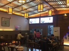 -笑来喜馄饨小笼工坊店(湖滨街店)