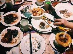 -四海一家自助餐(益田假日广场店)