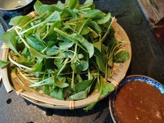 -大匠工房古船木艺术餐厅·猪肚鸡专门店(长白仙岛店)