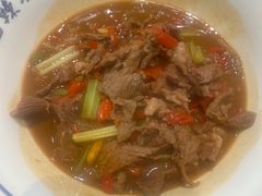 -笨豆腐居民楼菜馆•江西小炒(天津开发区店)
