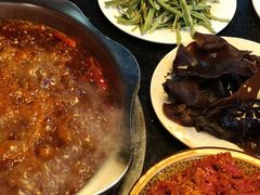 -重庆楊門机场老火锅(20年老店两路总店)