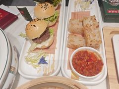 -悦得闲广式点心茶楼(蓝鲸世界店)