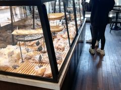 面包甜点陈列柜-81bakery(关山路店)
